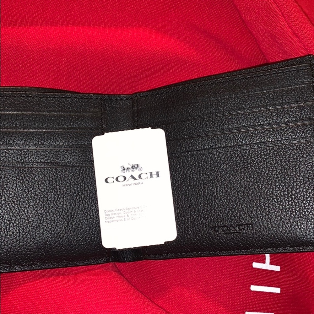Wallet - Picture 2 of 3